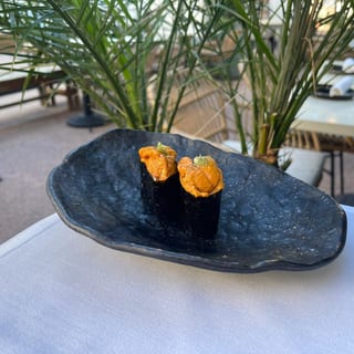 Uni Nigiri