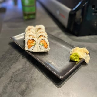 Spicy Salmon Roll