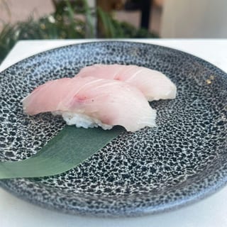 Yellowtail Nigiri
