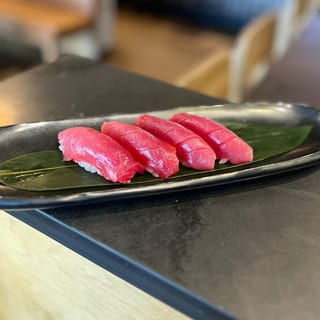 Tuna Nigiri